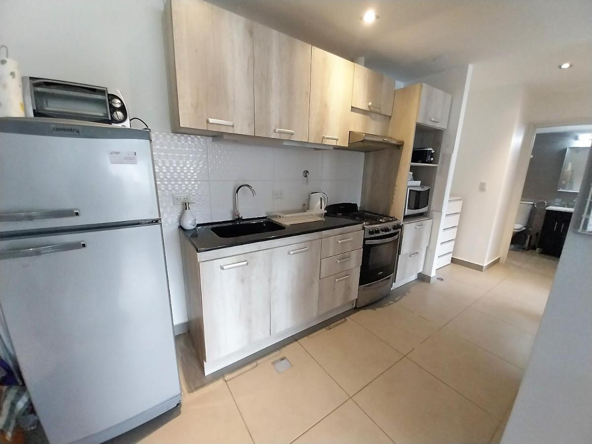 Appartamento Departamento En San Martin - Ush Australis Ushuaia Esterno foto
